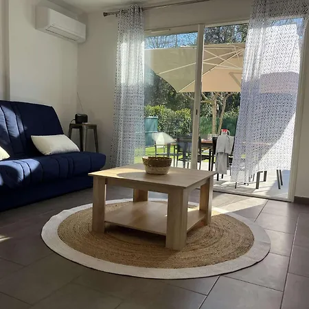 T2 Climatise Avec Jardin Proche Apartment